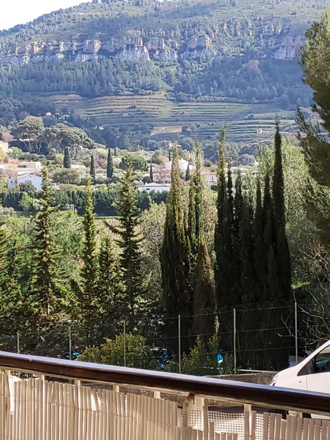 Au Calme, 200M Du Centre T2 Avec Balcon Et Parking Cassis Exterior foto