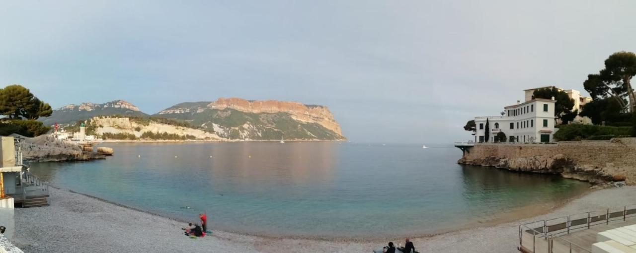 Au Calme, 200M Du Centre T2 Avec Balcon Et Parking Cassis Exterior foto