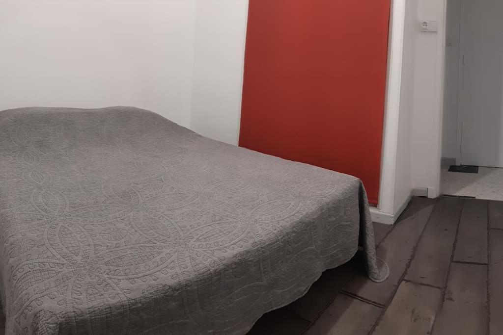 Au Calme, 200M Du Centre T2 Avec Balcon Et Parking Cassis Exterior foto